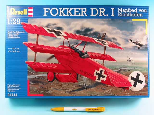 Revell 04744 - Fokker Dr.I ´Richthofen´ (1:28)